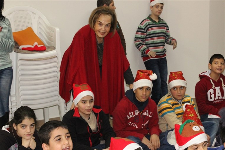 La chaine des Amis presente Noel des eleves de l etude du soir
